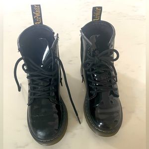 Girls Dr Martens Boots